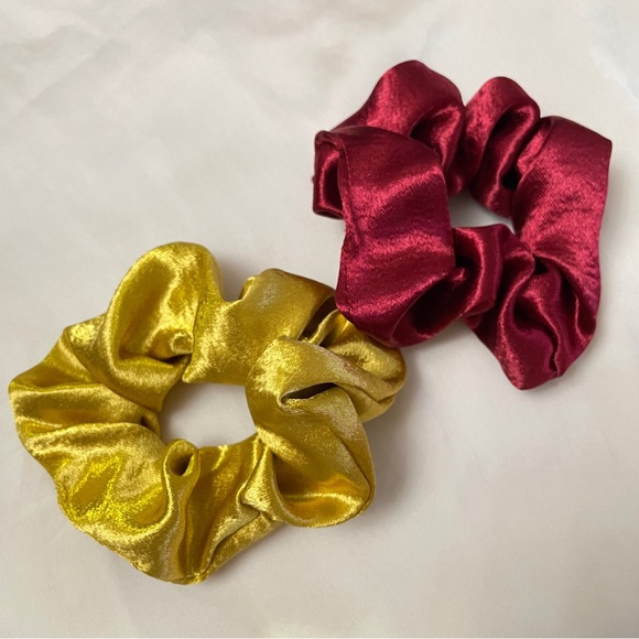 Hair Scrunchies bundle 2pcs - Picture 1 of 4